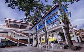 Apple Tree Resort & Hotel